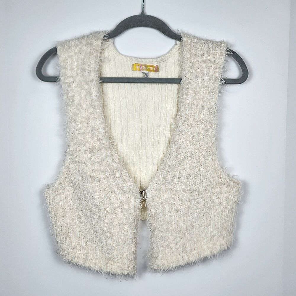Urban Outfitters Cream Fuzzy Sweater Vest Size Large